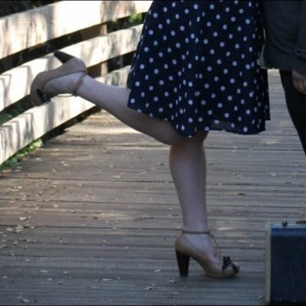 FOSSIL T-Strap pumps - Picture 8 of 8